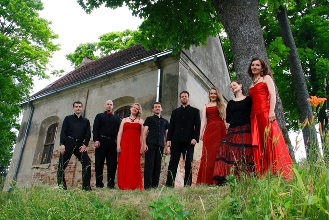 Trečiąjį Tarptautinį Kretingos senosios muzikos festivalį vainikuos jo rengėjo ansamblio „Canto Fiorito“ koncertas su Latvijos ir Estijos atlikėjais.