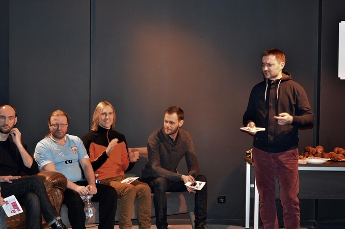 Akcentas: „Tikimės, kad ypatinga mūsų antrojo „Namų“ festivalio naujiena taps speciali programa šeimoms“, – sakė vienas Klaipėdos teatrų festivalio organizatorių D.Rabašauskas (dešinėje).