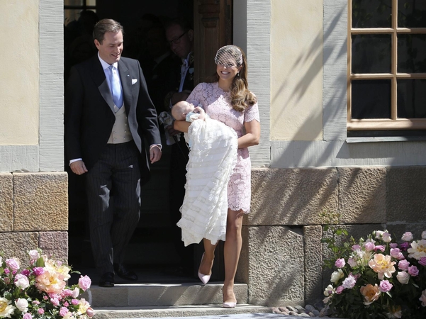 Švedijos princesė pakrikštyta per karališką ceremoniją