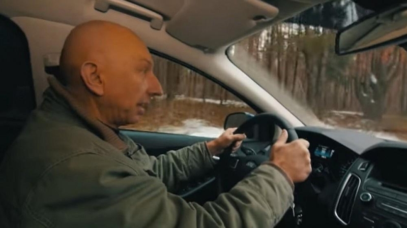 „Regitra“ paaiškina, kaip vairuotojai turėtų atlikti aplenkimą