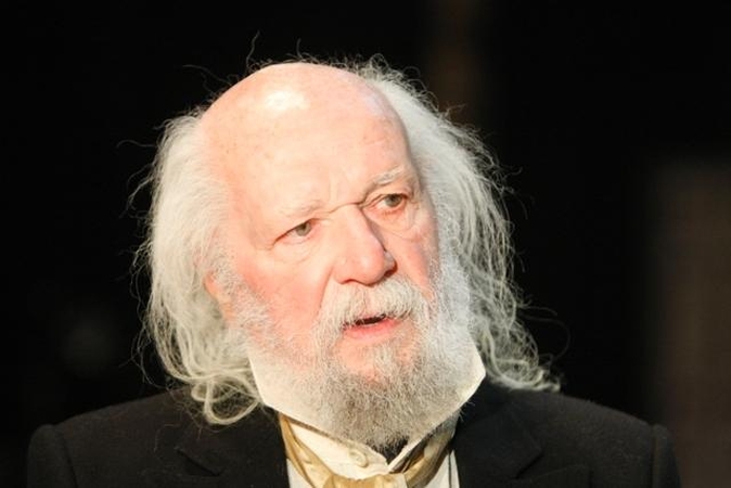V.Paukštė sukūrė daugiau kaip 100 vaidmenų teatre, per 50 – kine.