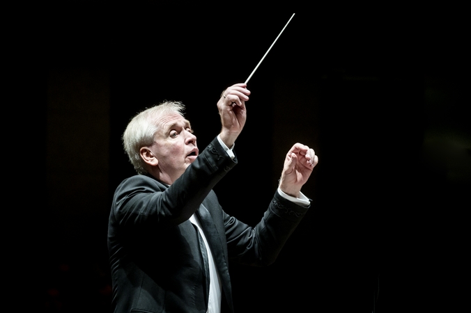 „Queen“ gerbėjams – maestro Rinkevičiaus ir orkestro magija: mano darbas pats geriausias pasaulyje