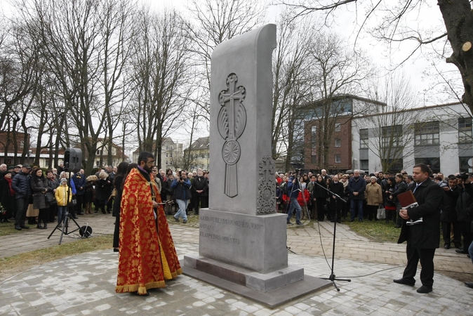 Armėnai genocidą įamžino paminklu