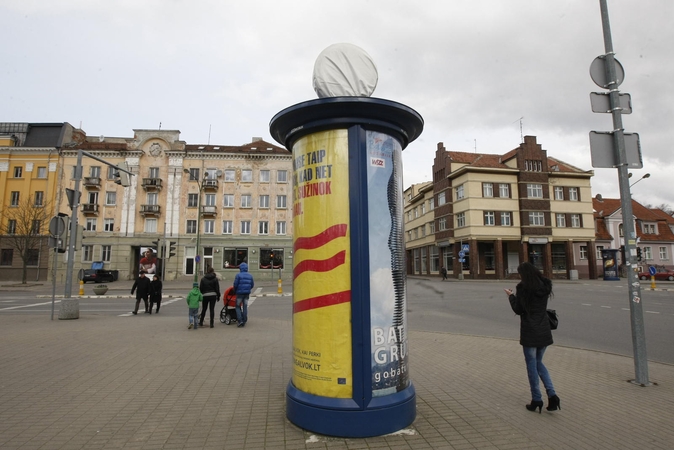 Laikrodį paslėpė po audeklu