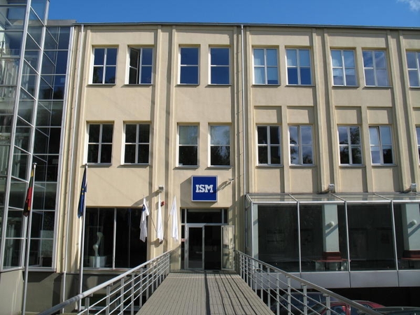 V. Kučinskui leista įsigyti ISM Vadybos ir ekonomikos universitetą