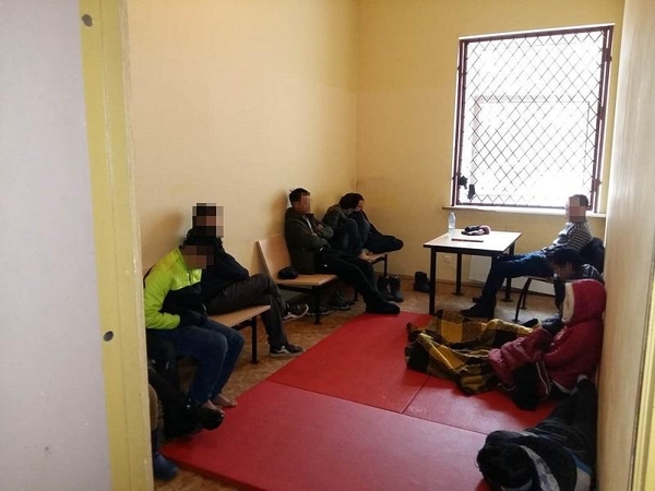 Lietuvoje sulaikyti vietnamiečiai grąžinti į Latviją