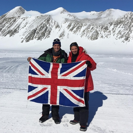 D. Beckhamas su Henry Worsley