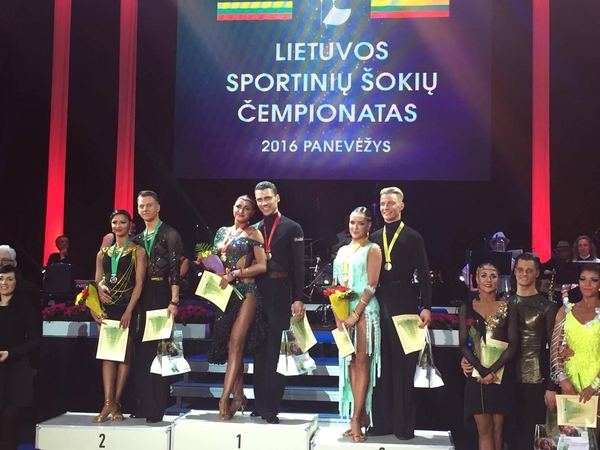 Kauno rajono šokėjai keliaus į pasaulio čempionatą