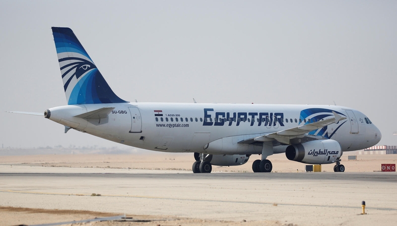 Sudužusio „EgyptAir“ lėktuvo juodoji dėžė įrašė ir žodį „gaisras“