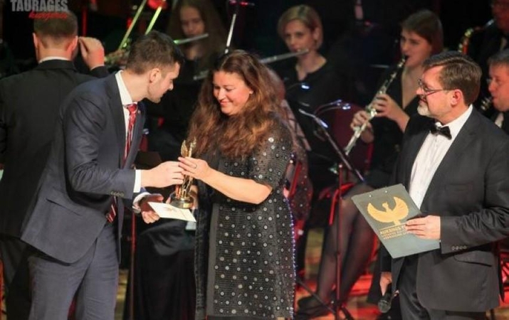 Kultūros darbuotojams ir rėmėjams įteikti „Auksinio fenikso“ apdovanojimai