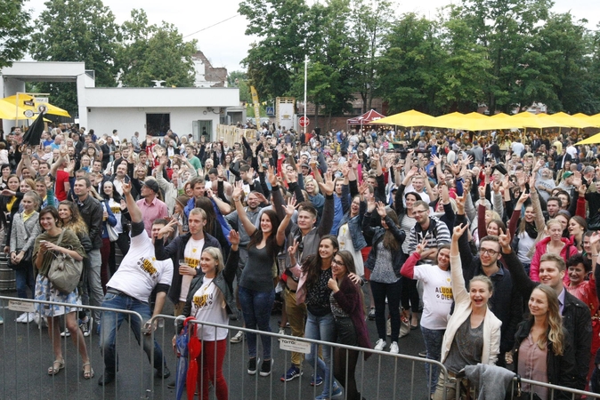 Žvaigždžių koncertas priviliojo minią klaipėdiečių