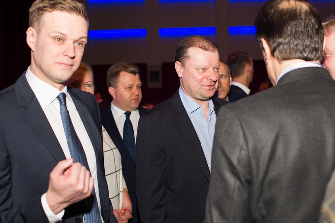 Politinio sezono pabaiga: kas ką gavo?