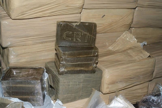 Pasienyje sulaikytas vilkikas su 312 kg hašišo, kurio vertė – 12 mln. litų