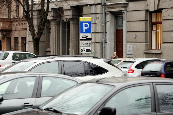 Automobilių statymo kainos sostinėje patuštins piniginę