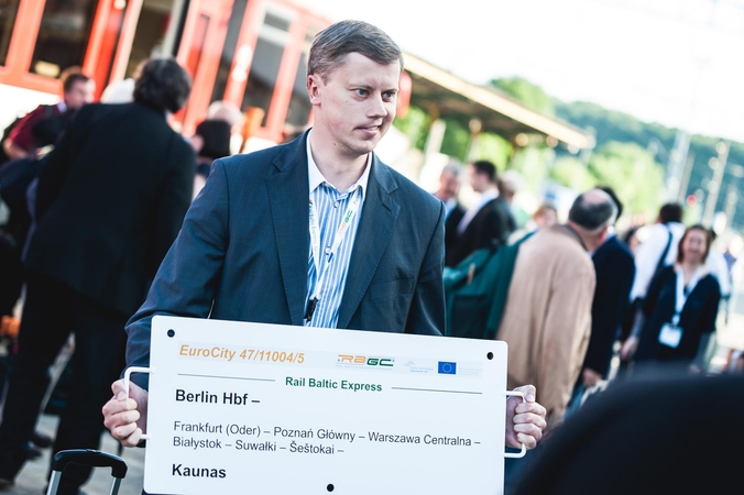 Į Kauną ar Vilnių – kur pasuks "Rail Baltica" vėžė?