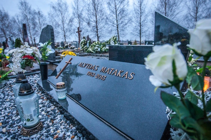 Kaimyną gabalais supjaustęs vyras teismui nepasiruošė