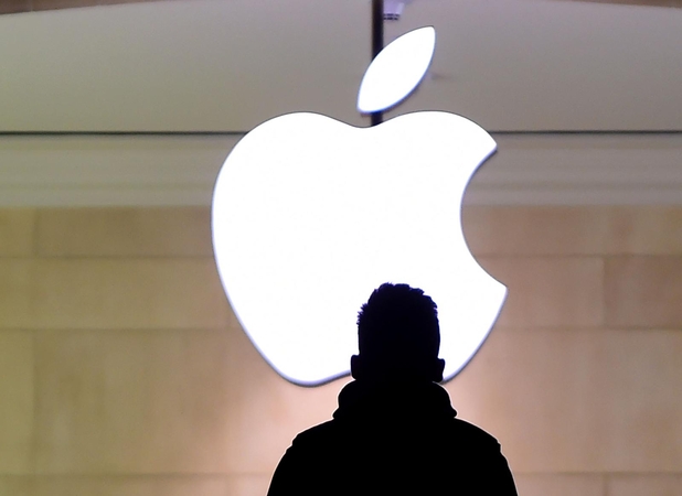 FTB nušluostė nosį "Apple"?