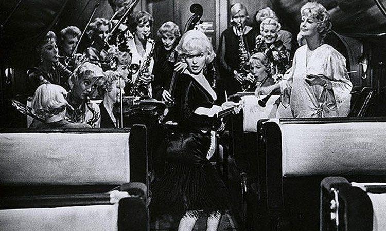 Dar viena proga išvysti kino deivę M. Monroe