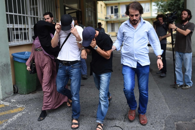 Turkijoje suimta per 250 įtariamų kovotojų