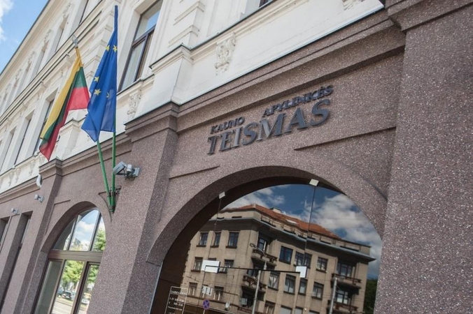 Austrijos parduotuves plėšęs kaunietis bausmę atliks gimtinėje