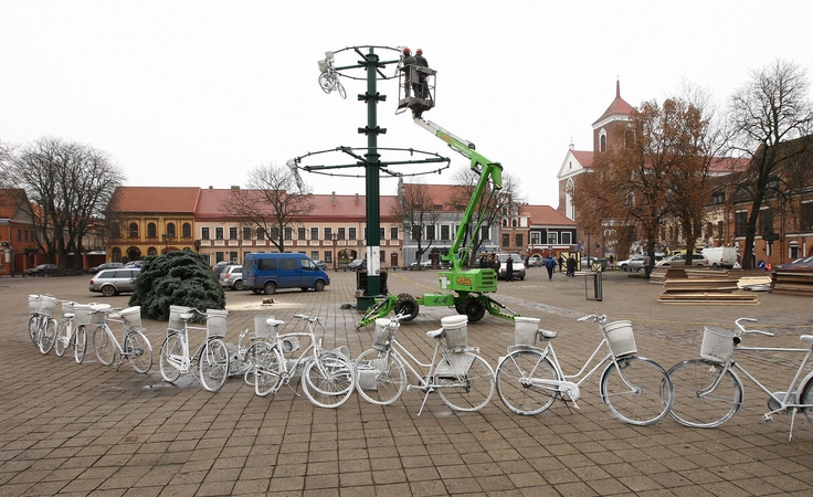 Kalėdinės eglės statymas