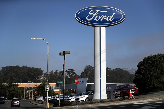 „Ford“ Šiaurės Amerikoje atšaukia 1,5 mln. automobilių