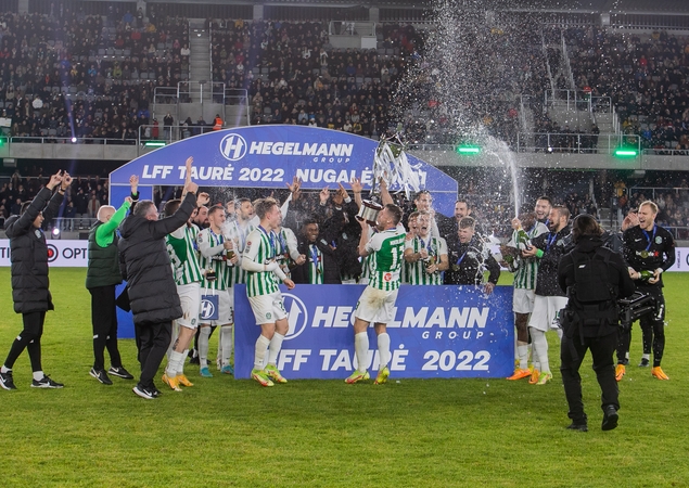 LFF taurės finalas Dariaus ir Girėno stadione: pergalę išplėšė Vilniaus „Žalgiris“