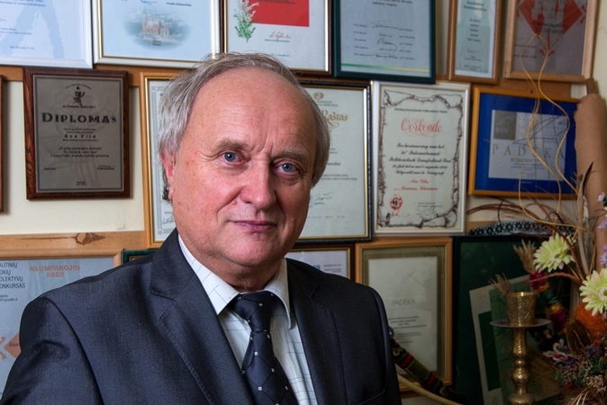 Labdaros vakarienėje surinktos lėšos sergančių vaikų bičiuliams