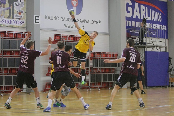 Draugiškame mače Lietuvos rankinio rinktinė latviams vilčių nepaliko