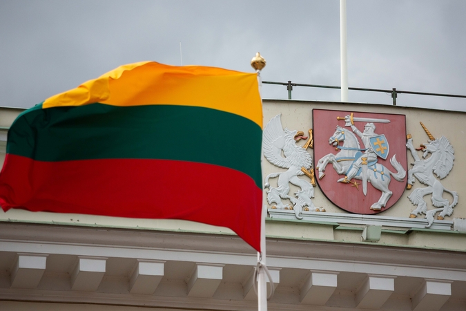 VRK baigia registruoti prezidento rinkimų politinės kampanijos dalyvius