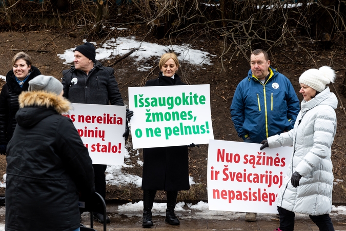 Streiko „Achemoje“ nutraukti neketinama, skelbiamas skirtingas dalyvių skaičius
