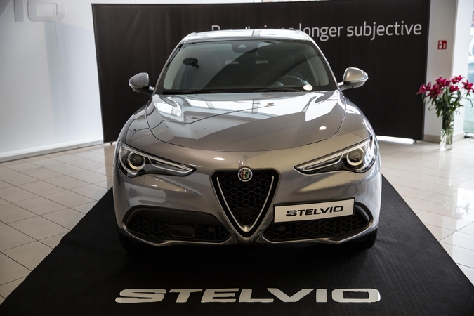 Pirmasis „Alfa Romeo“ visureigis „Stelvio“ – jau Lietuvoje