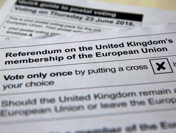 Britanijos parlamentas nutarė pratęsti registraciją į referendumą dėl ES