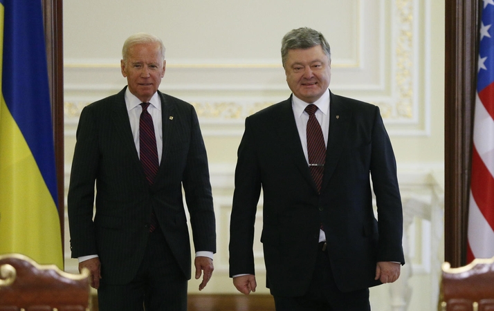 Kijeve viešintis JAV viceprezidentas demonstruoja palaikymą Ukrainai