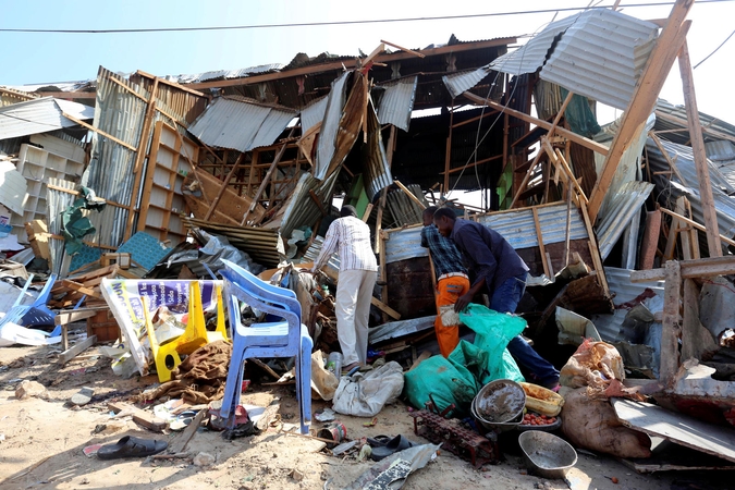 Sprogdinimo Somalio sostinėje aukų padaugėjo iki 39