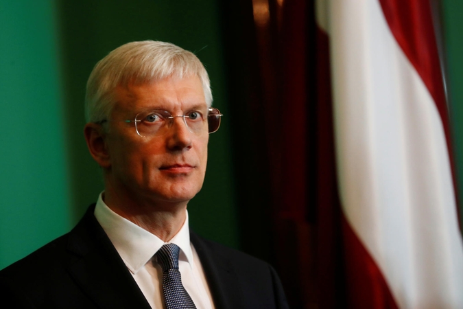 Latvijos prezidentas patikėjo vyriausybės formavimą K. Kariniui