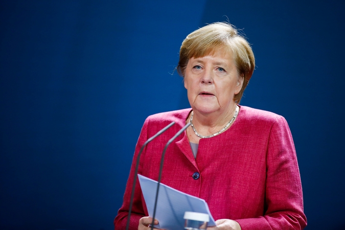 A. Merkel: Vokietija griežtins COVID-19 prevencijos priemones, jei padėtis nepagerės