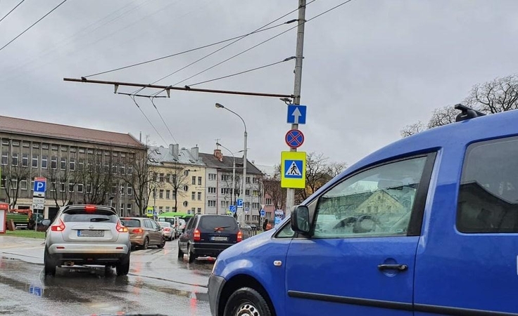Kęstučio gatvės iššūkiai: vairuotojus nuolat pasitinka spūstys