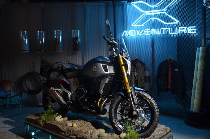 Jubiliejų švenčianti kinų kompanija pristatė tris naujus motociklus 