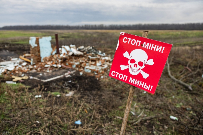 Rusija Ukrainoje sukūrė didžiausią pasaulyje minų lauką