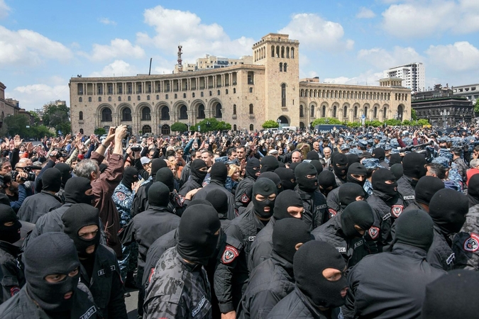 Jerevane sulaikyta beveik 300 demonstrantų