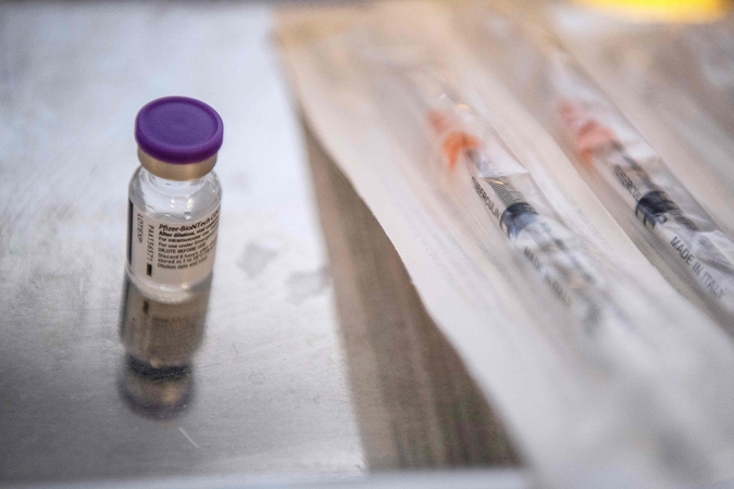 ES derasi su „Biontech“ ir „Pfizer“ dėl dar didesnio vakcinų kiekio