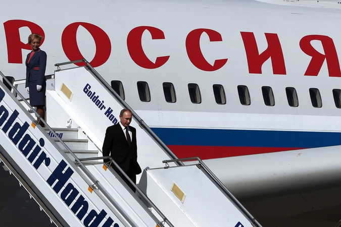 Estijos oro erdvę pažeidė Rusijos lėktuvai: viename galėjo būti V. Putinas