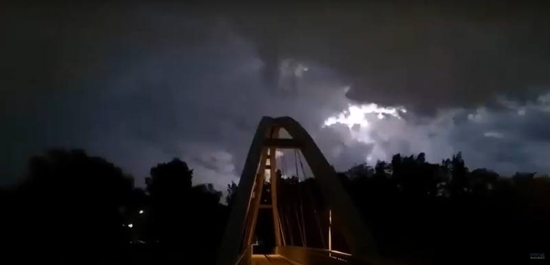 Kauną užklupo stipri liūtis