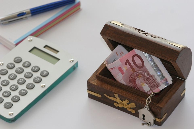 Gyventojai pernai pasiskolino beveik 370 mln. eurų