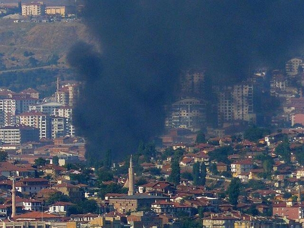 Turkijoje kilo didelis gaisras