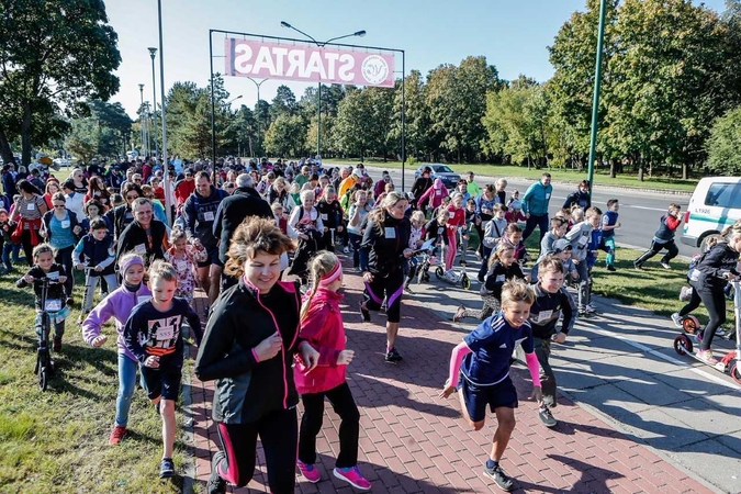 Šeimų šventė pajūryje – saulėta, sportiška ir rekordinė