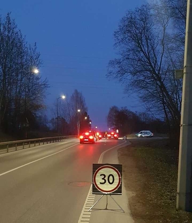 Pareigūnai tikrino, ar kauniečiai sėda prie vairo blaivūs