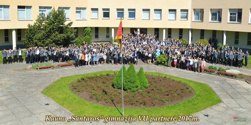 „Santaros“ gimnazija: auginame lyderius