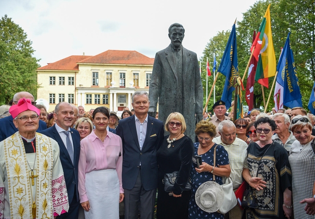 G. Nausėda: A. Smetonos atminimas turėtų būti deramai įamžintas ir Vilniuje